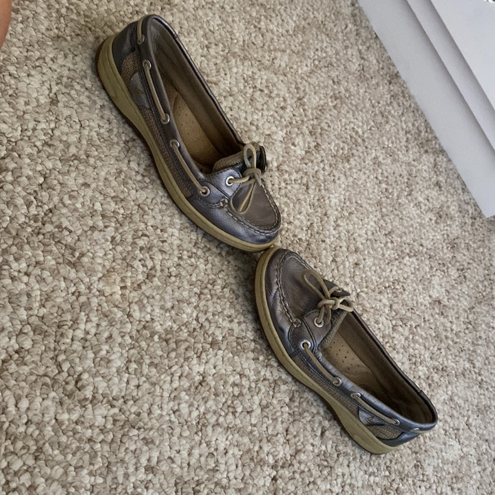 Sperry Slides - Picture 4 of 5